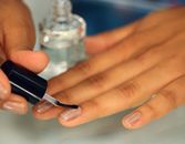 How To Make Your Manicure Last An Extra Day How To Make Your Manicure Last An Extra Day