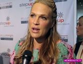 Pregnant Molly Sims Shares Her Beauty Tips Pregnant Molly Sims Shares Her Beauty Tips
