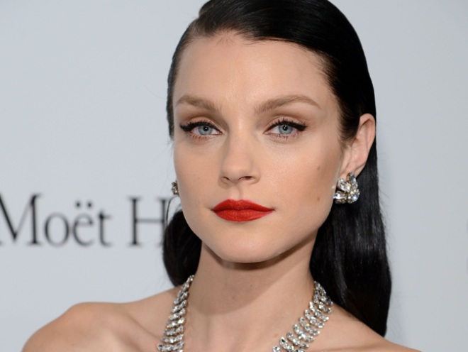 New Year's Eve Makeup for Every Skin Tone