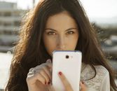 5 Makeup Mistakes That Look Bad in Photos 5 Makeup Mistakes That Look Bad in Photos