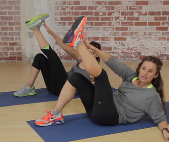 Exercise Moves to Get Rid of a Muffin Top Exercise Moves to Get Rid of a Muffin Top