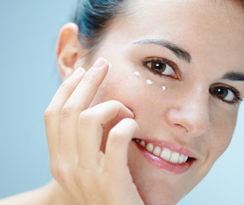The 4 Biggest Eye Cream Mistakes You Might be Making The 4 Biggest Eye Cream Mistakes You Might be Making