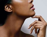 6 Ways to Maintain a Youthful Neck 6 Ways to Maintain a Youthful Neck