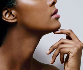 6 Ways to Maintain a Youthful Neck 6 Ways to Maintain a Youthful Neck