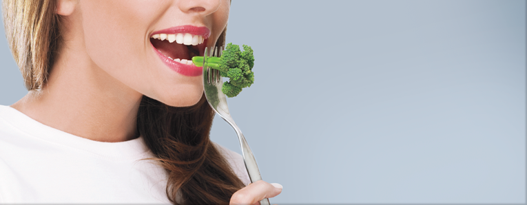 Smile Emergency: Chipped Tooth Smile Emergency: Chipped Tooth